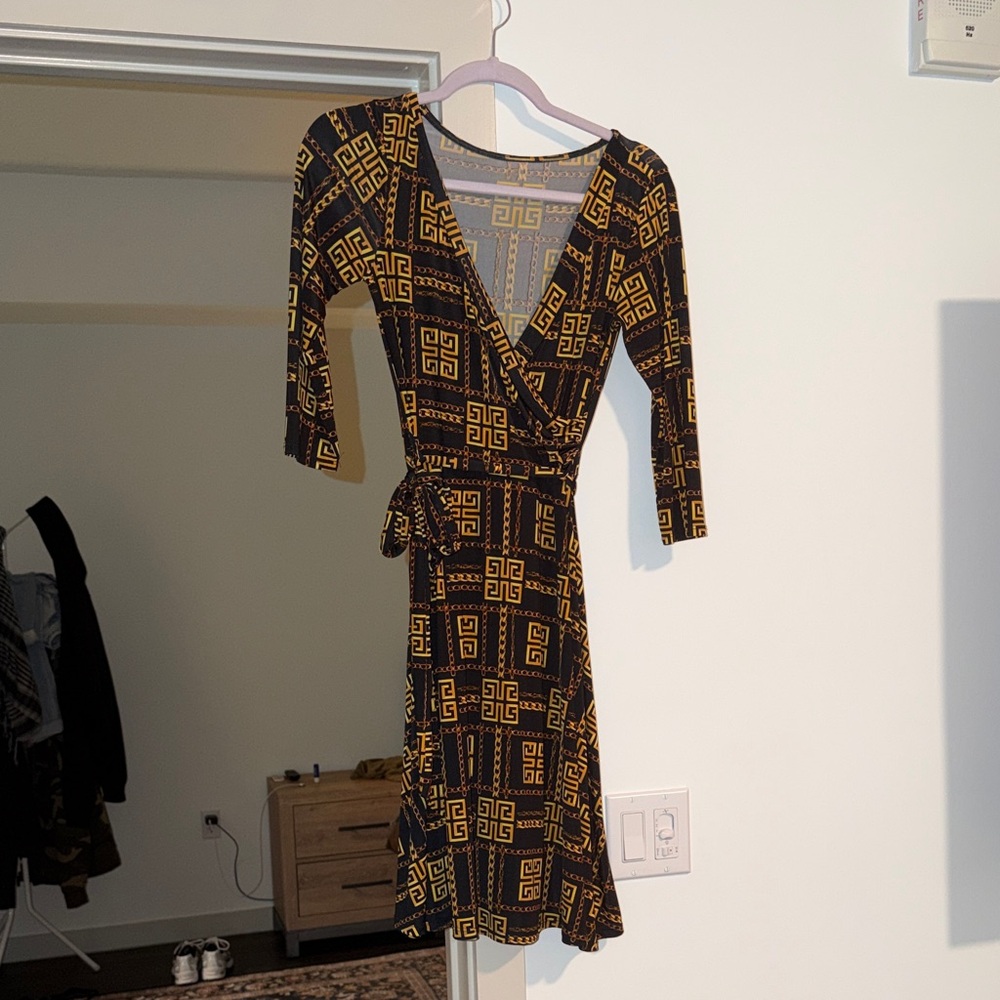 Geometric Patterned Wrap Dress - image 1